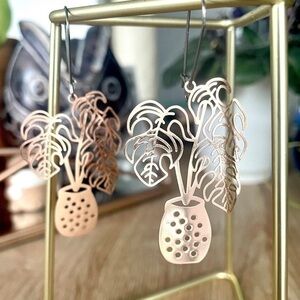 Monstera Deliciosa Rose Gold Colour Filigree Style Earrings, Unworn, NWT
